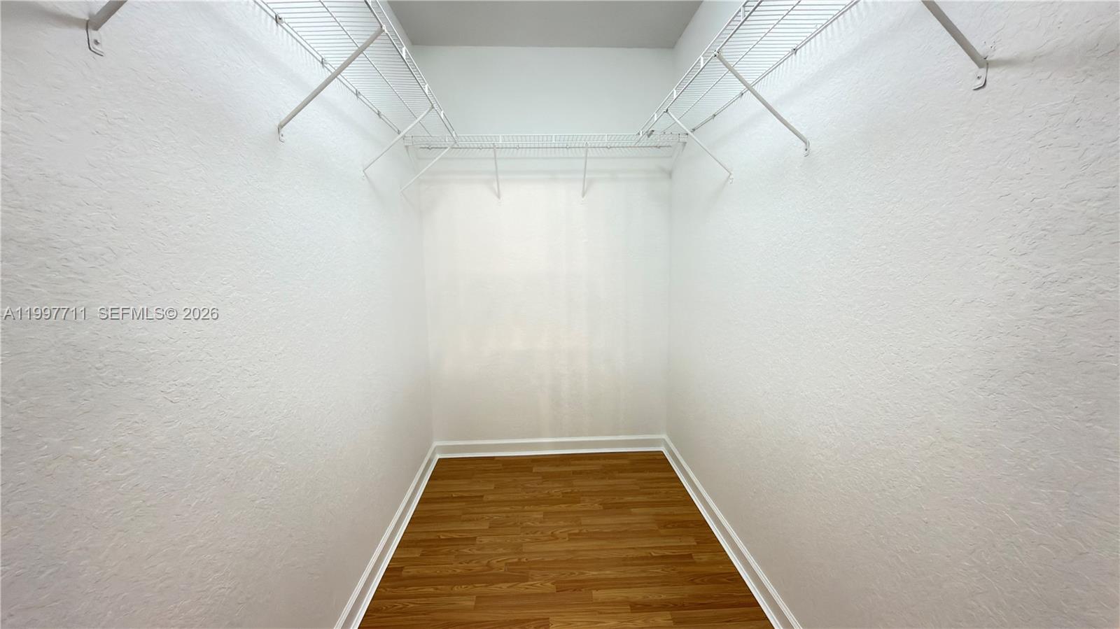 SHOMA VILLAS III AT ROYAL - Residential