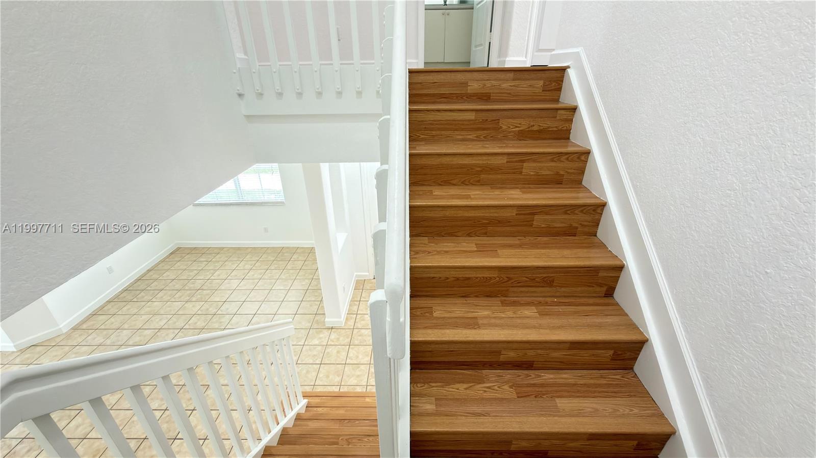 SHOMA VILLAS III AT ROYAL - Residential