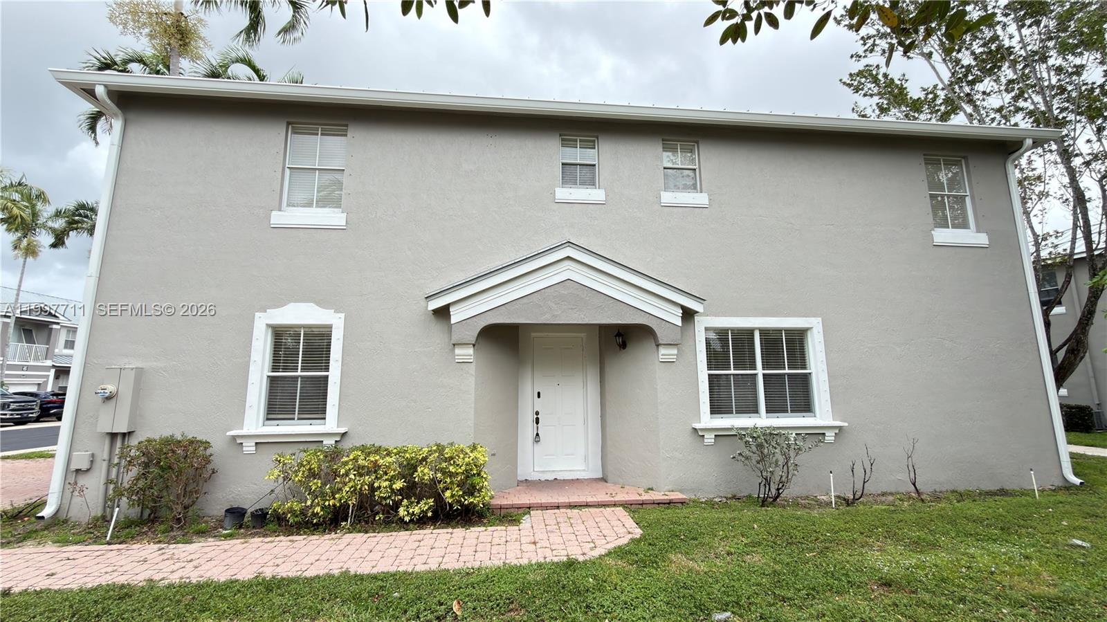 SHOMA VILLAS III AT ROYAL - Residential