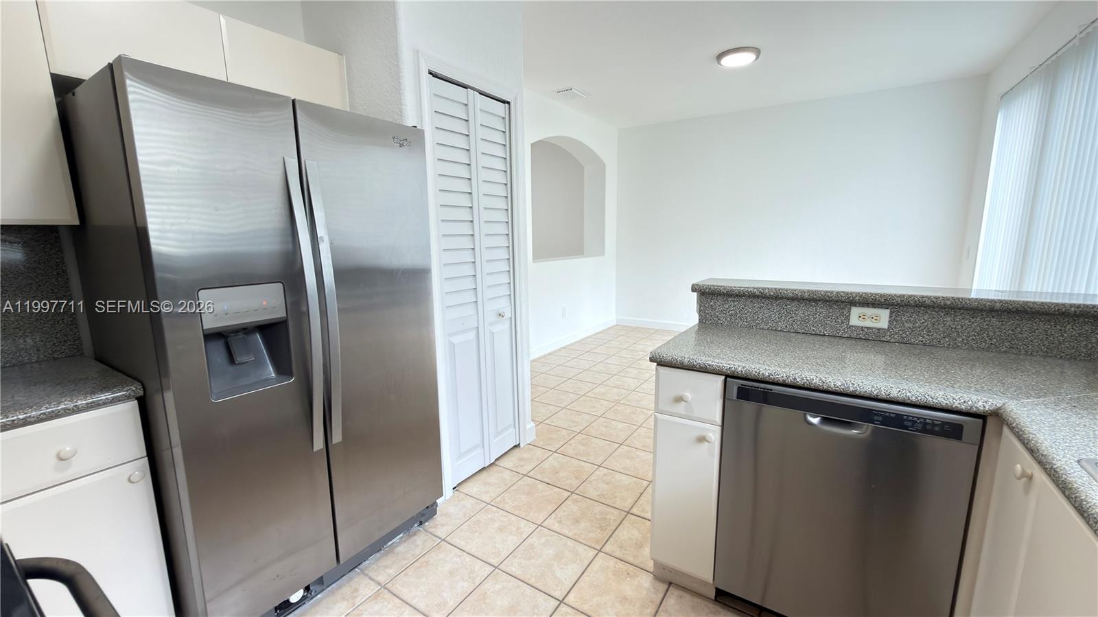 SHOMA VILLAS III AT ROYAL - Residential