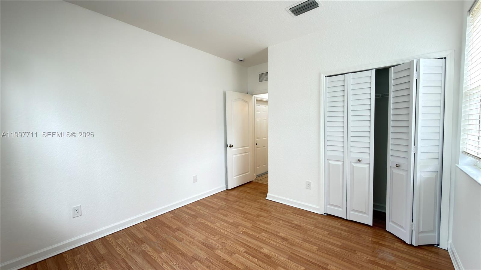 SHOMA VILLAS III AT ROYAL - Residential