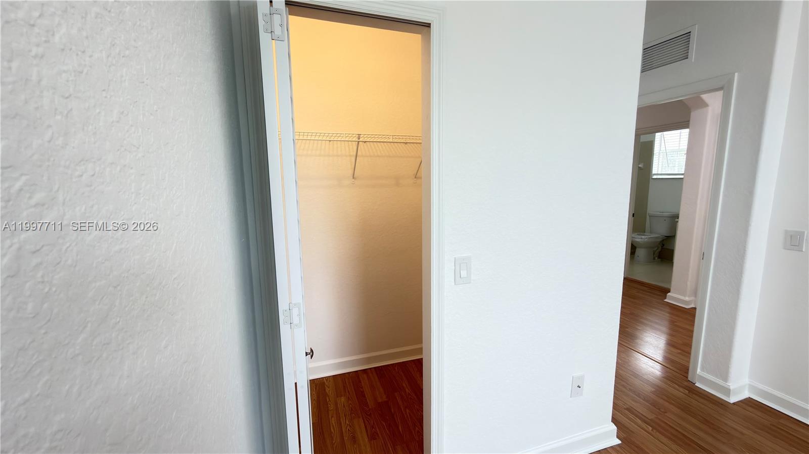 SHOMA VILLAS III AT ROYAL - Residential