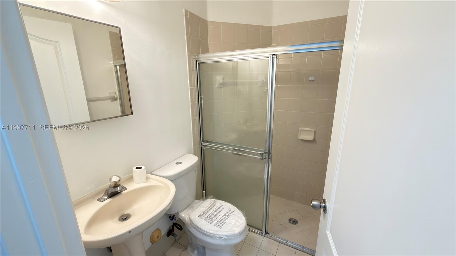 SHOMA VILLAS III AT ROYAL - Residential