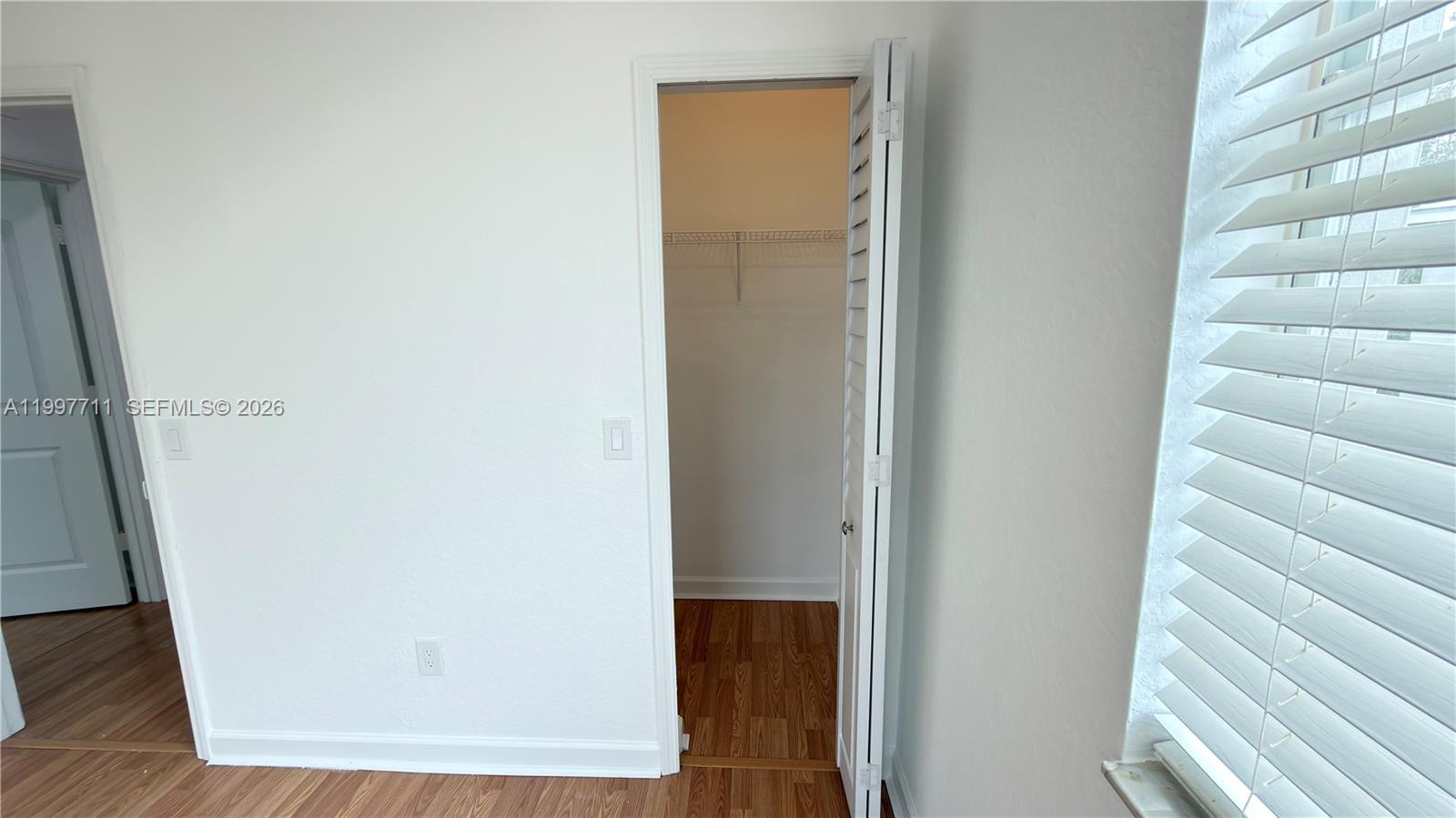 SHOMA VILLAS III AT ROYAL - Residential