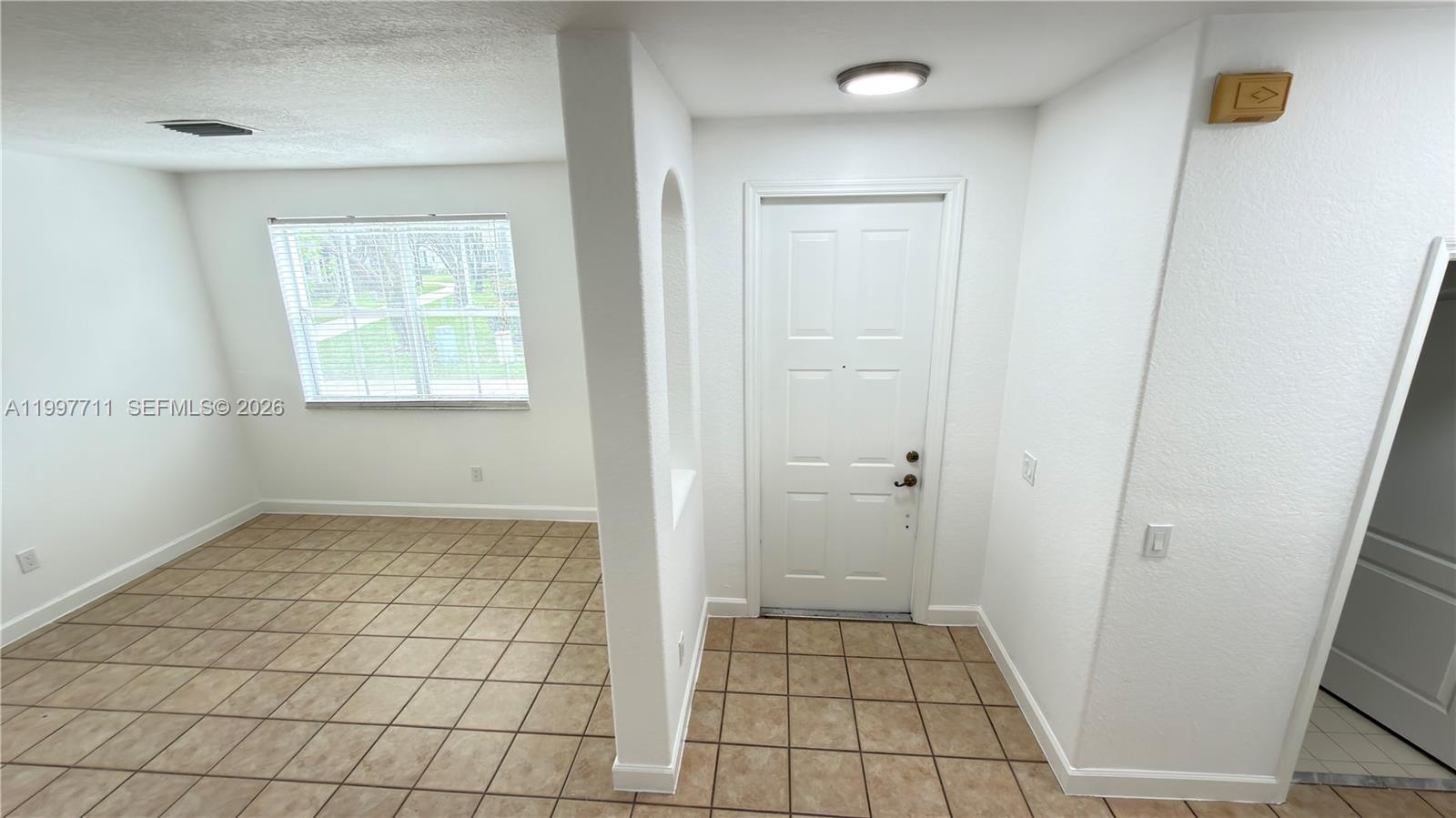 SHOMA VILLAS III AT ROYAL - Residential