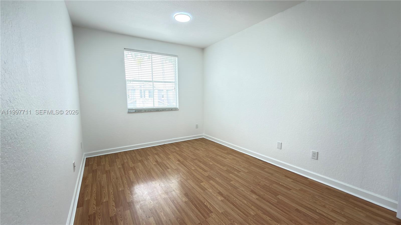 SHOMA VILLAS III AT ROYAL - Residential