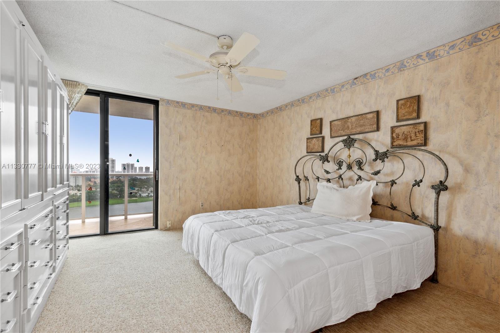 AVENTURA ELDORADO CONDO - Residential