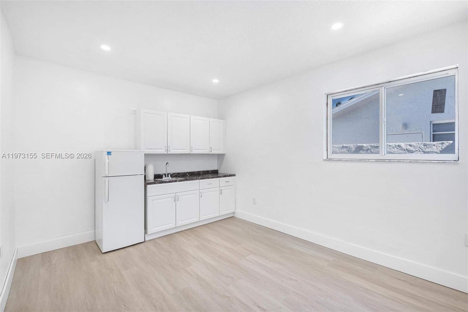 ESTHER SUB - Residential