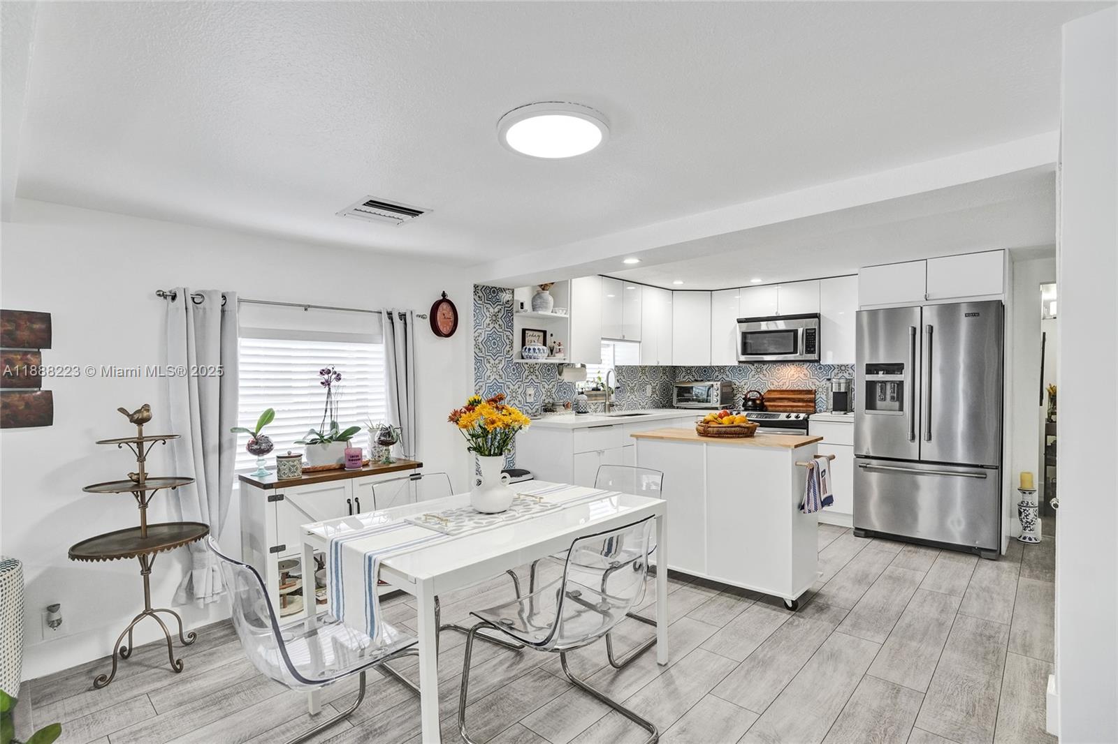 PINEWOOD PARK PL AMD 2ND - Residential