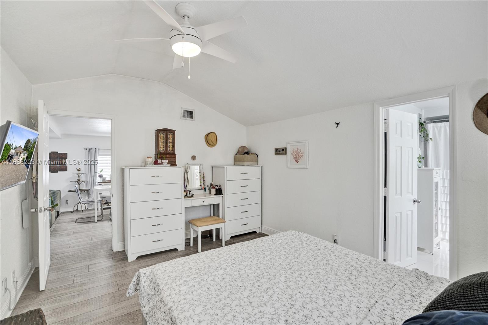 PINEWOOD PARK PL AMD 2ND - Residential