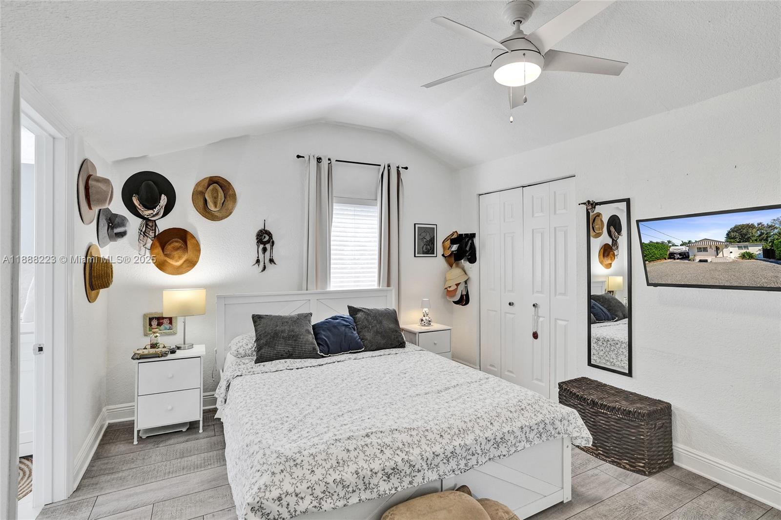 PINEWOOD PARK PL AMD 2ND - Residential