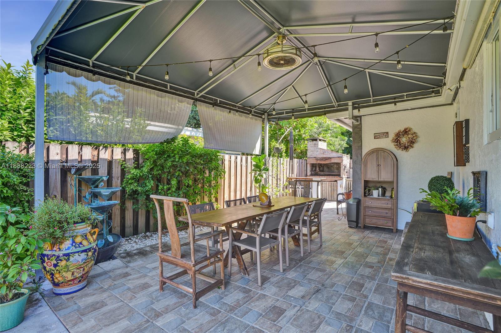 PINEWOOD PARK PL AMD 2ND - Residential