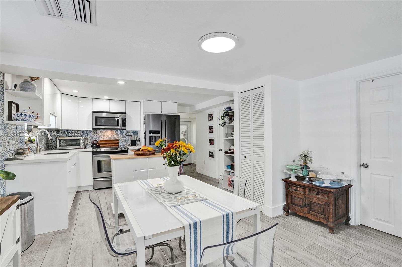 PINEWOOD PARK PL AMD 2ND - Residential