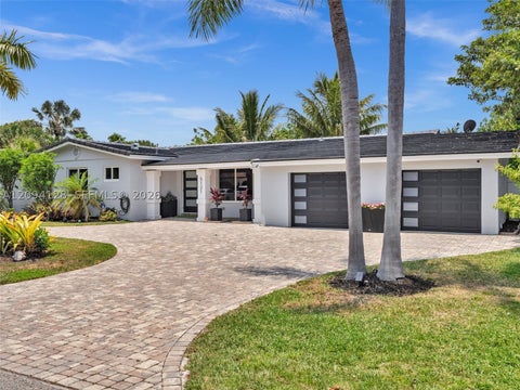 Photo of 5121 NE 30th Ter, Lighthouse Point, FL 33064 (MLS # A12094128)