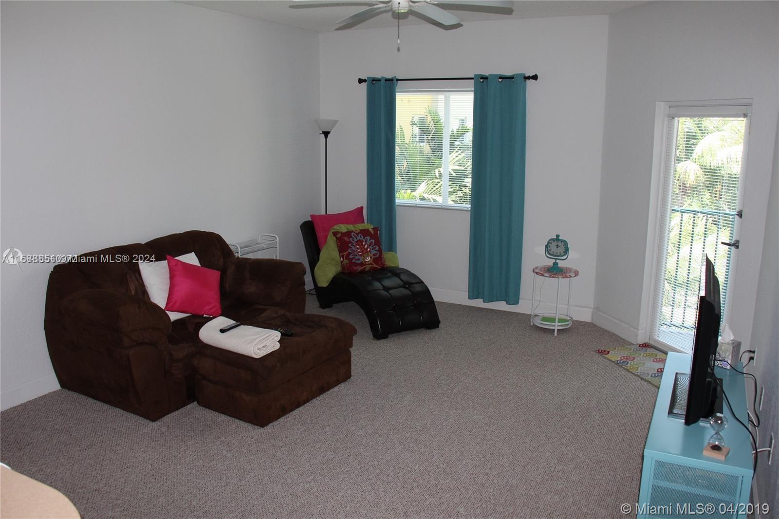 VALENCIA CONDO - Residential Lease