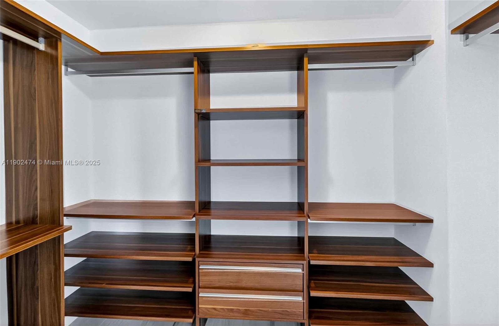 GRAN PARAISO CONDO - Residential Lease