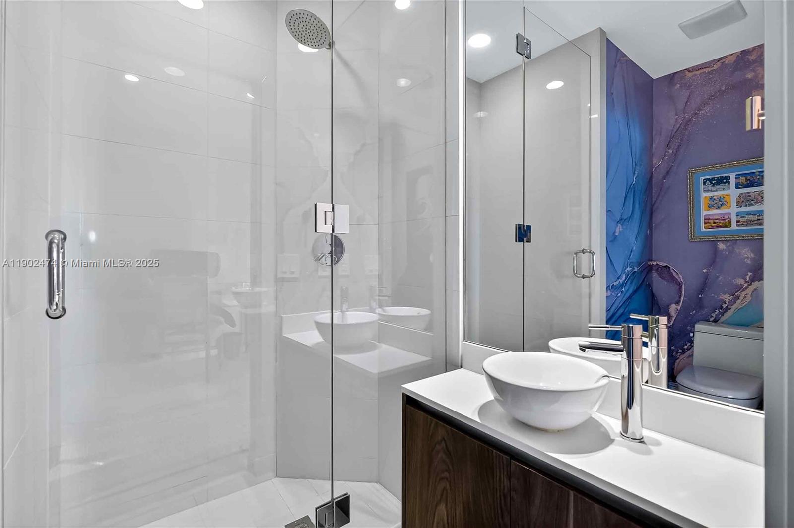 GRAN PARAISO CONDO - Residential Lease