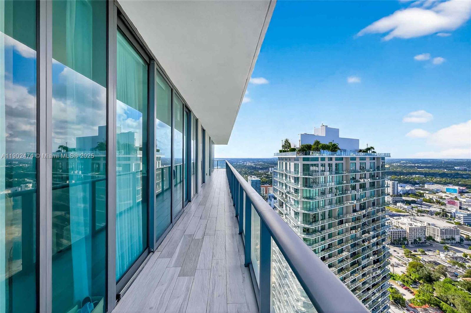 GRAN PARAISO CONDO - Residential Lease