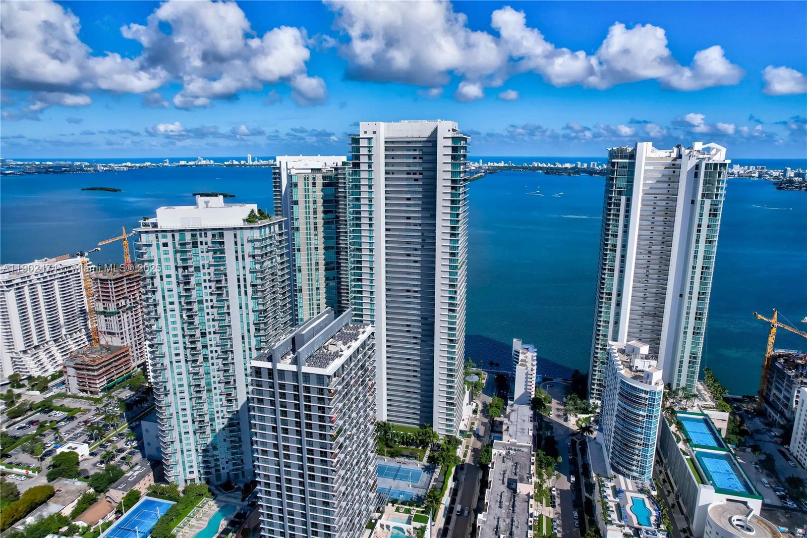 GRAN PARAISO CONDO - Residential Lease