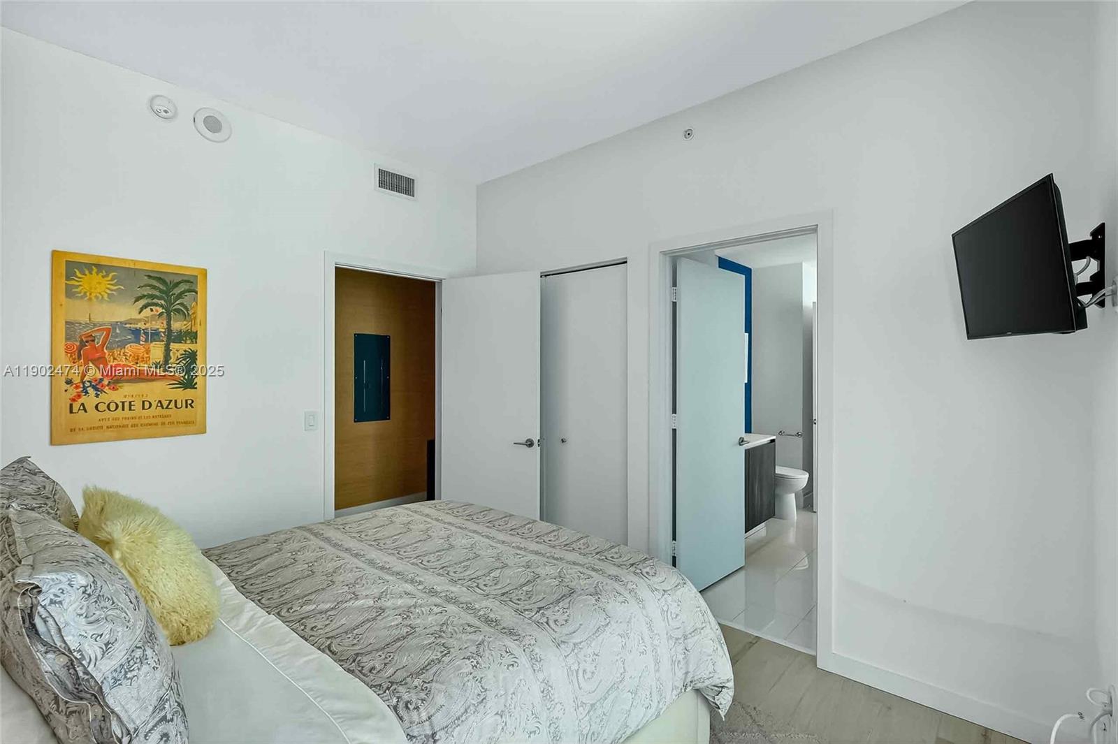 GRAN PARAISO CONDO - Residential Lease