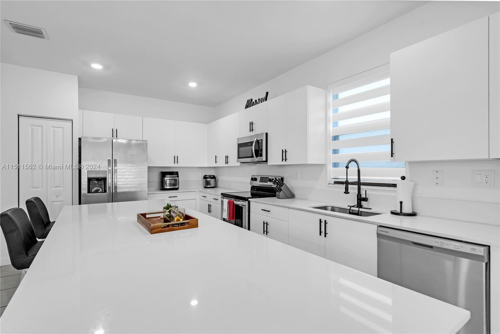 ALLAPATTAH GDNS - Residential