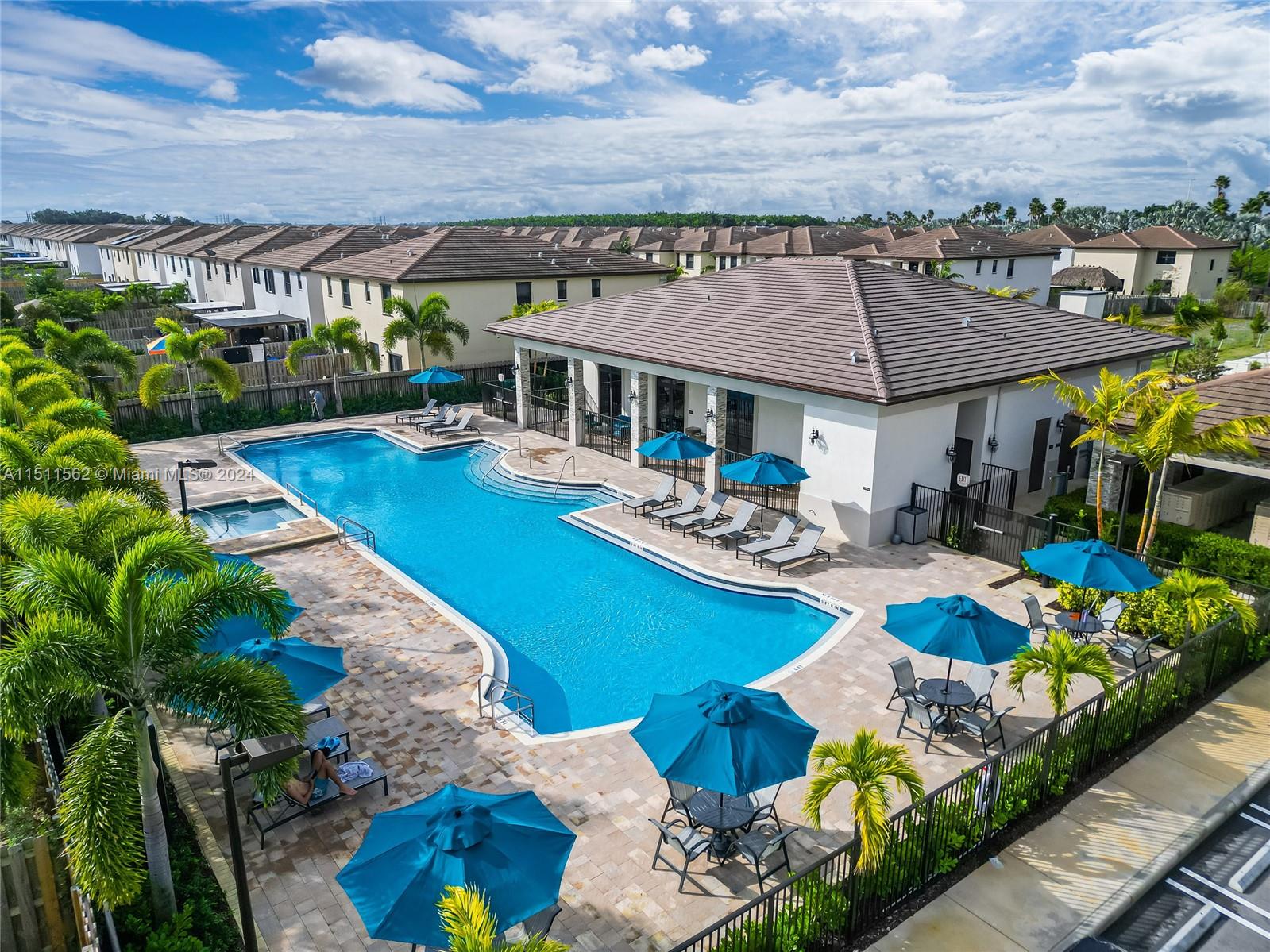 ALLAPATTAH GDNS - Residential