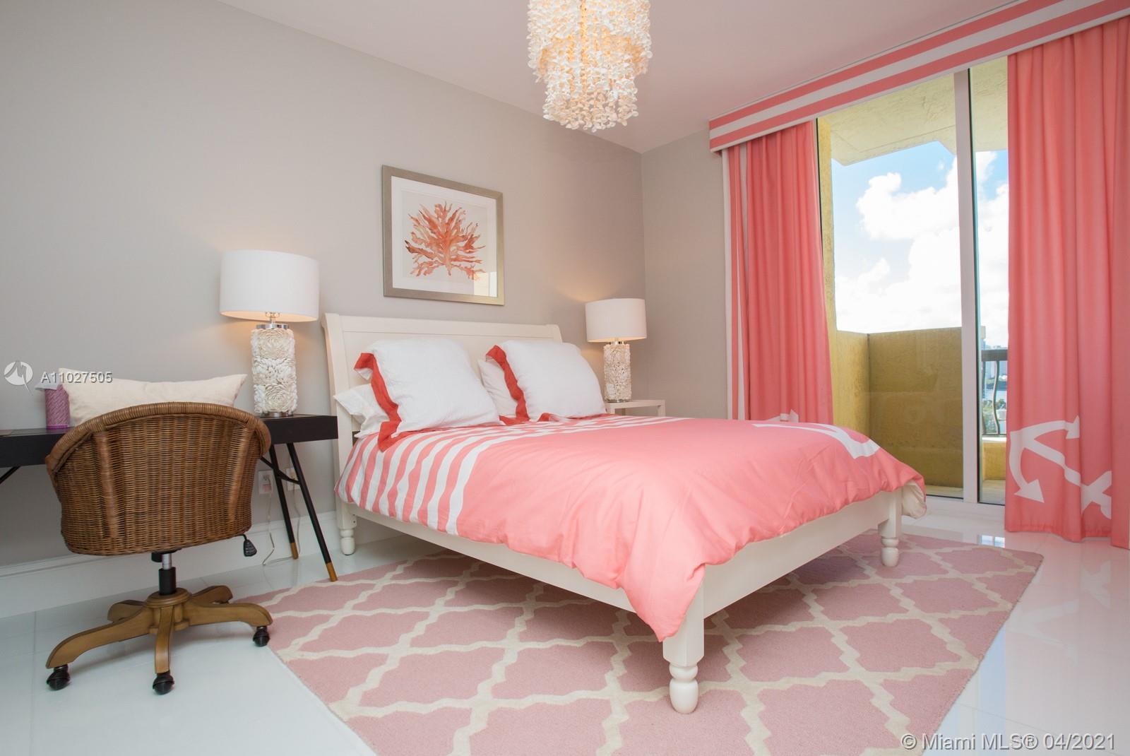ACQUALINA OCEAN RESIDENCE - Residential