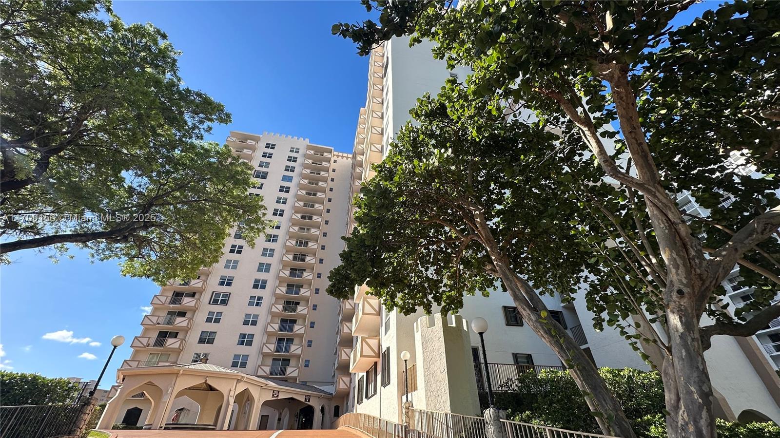 PRINCE GEORGE ARMS CONDO - Residential