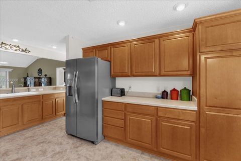 Tiny photo for 1479 Georgetown Ave, The Villages, FL 32162 (MLS # A12000001)