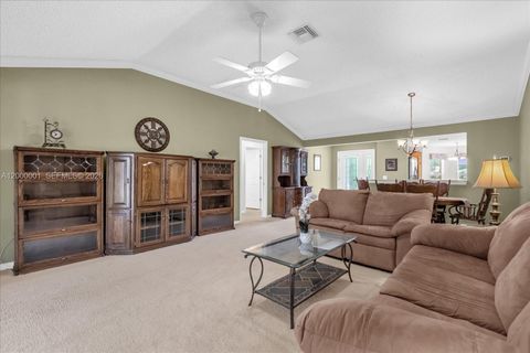 Tiny photo for 1479 Georgetown Ave, The Villages, FL 32162 (MLS # A12000001)