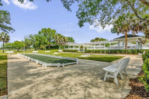 Tiny photo for 1479 Georgetown Ave, The Villages, FL 32162 (MLS # A12000001)