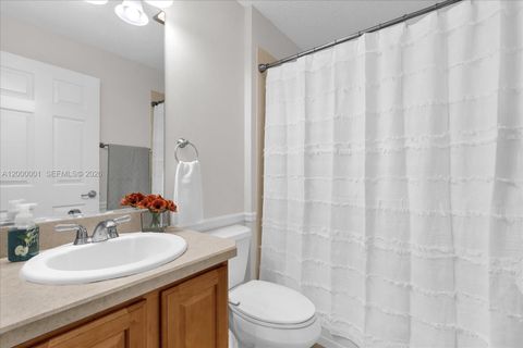 Tiny photo for 1479 Georgetown Ave, The Villages, FL 32162 (MLS # A12000001)
