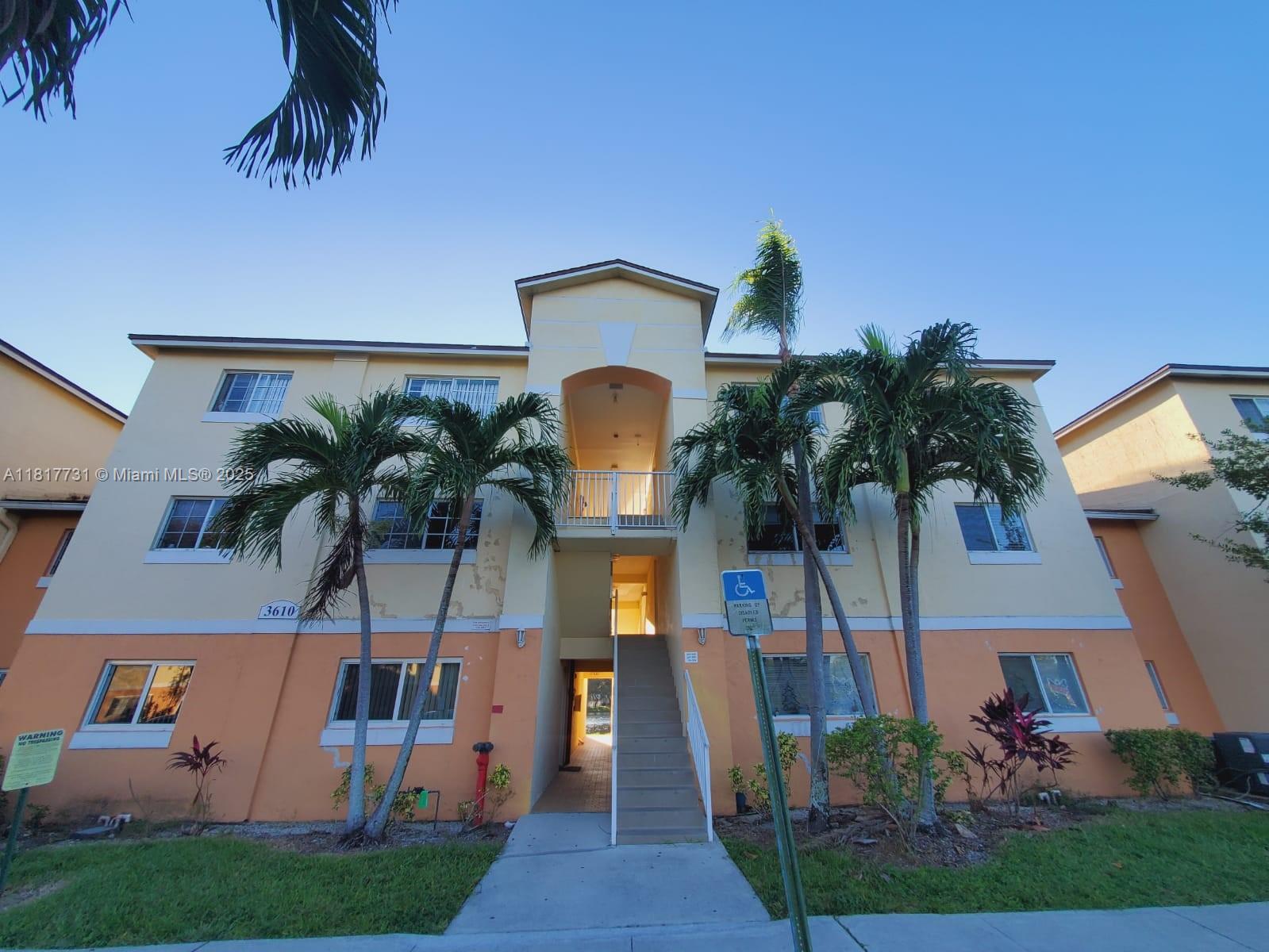 Rental Property at 3610 N 56th Ave 215, Hollywood, Broward County, Florida - Bedrooms: 1 
Bathrooms: 1  - $1,699 MO.