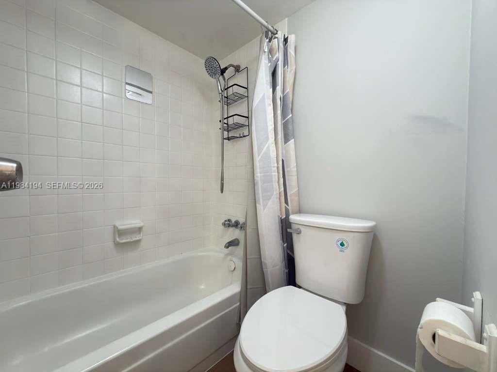 HERITAGE CIRCLE CONDO - Residential Lease