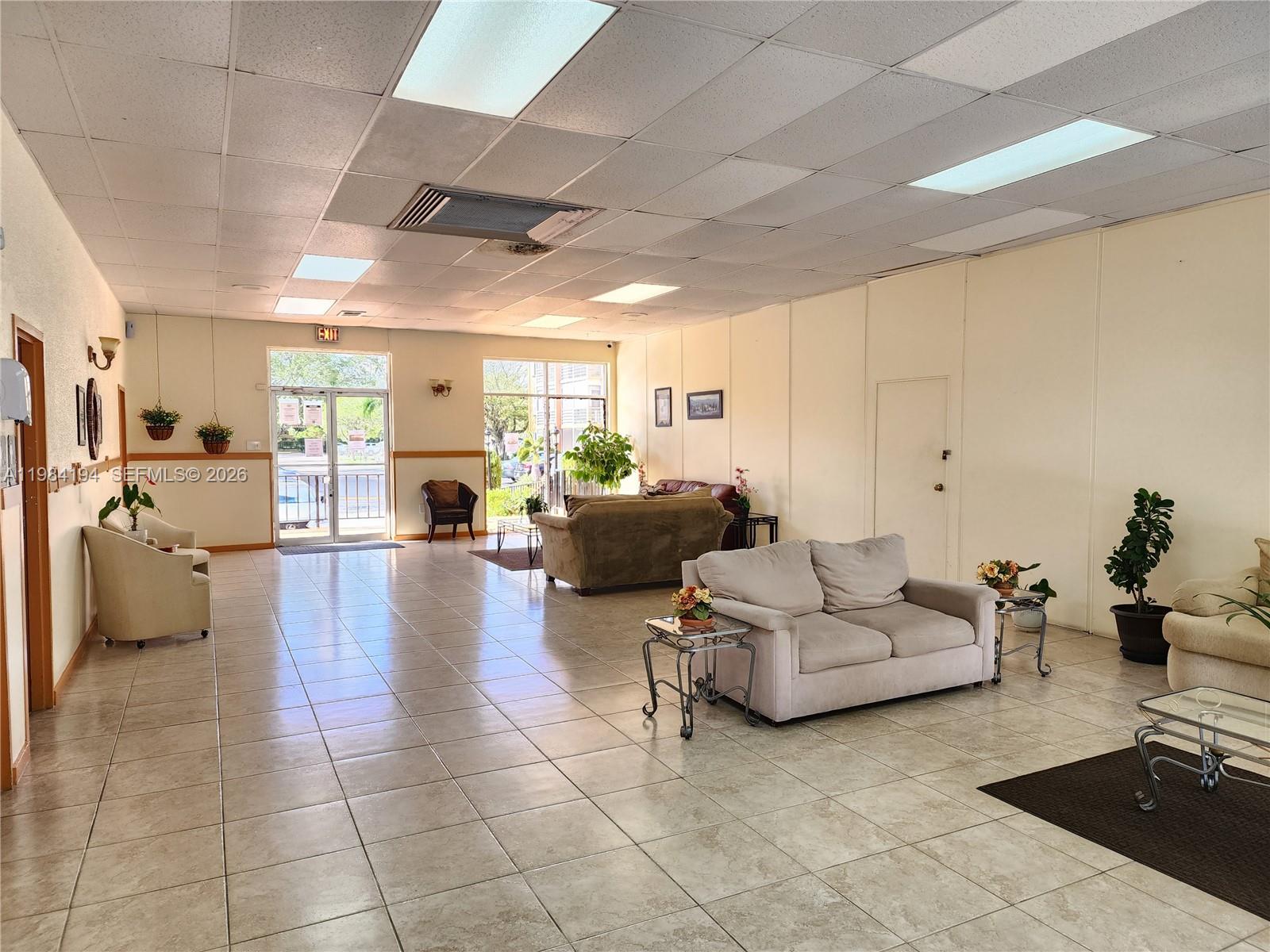 HERITAGE CIRCLE CONDO - Residential Lease