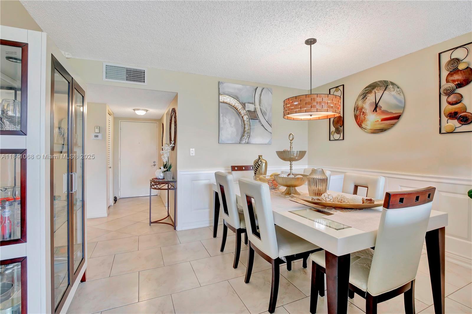 CONDOMINIUM 7 OF ENVIRON - Residential