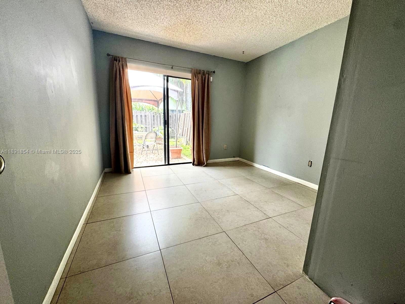 CROSSINGS PATIO HOMES SEC - Residential