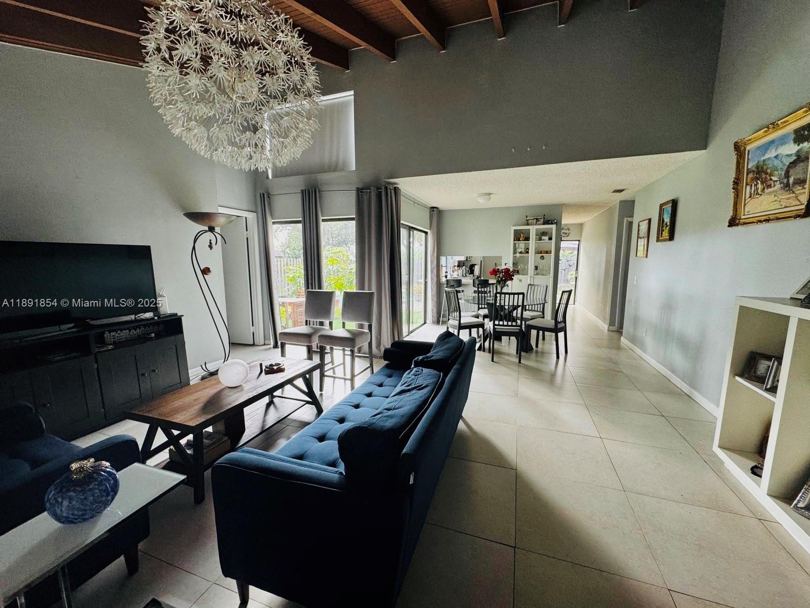 CROSSINGS PATIO HOMES SEC - Residential