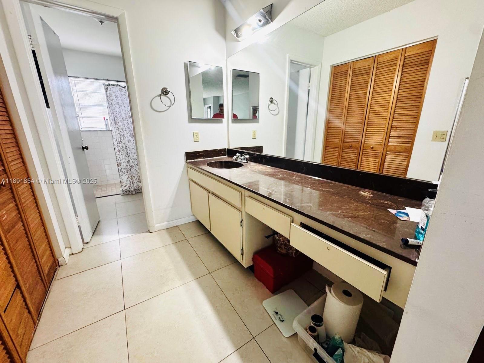 CROSSINGS PATIO HOMES SEC - Residential