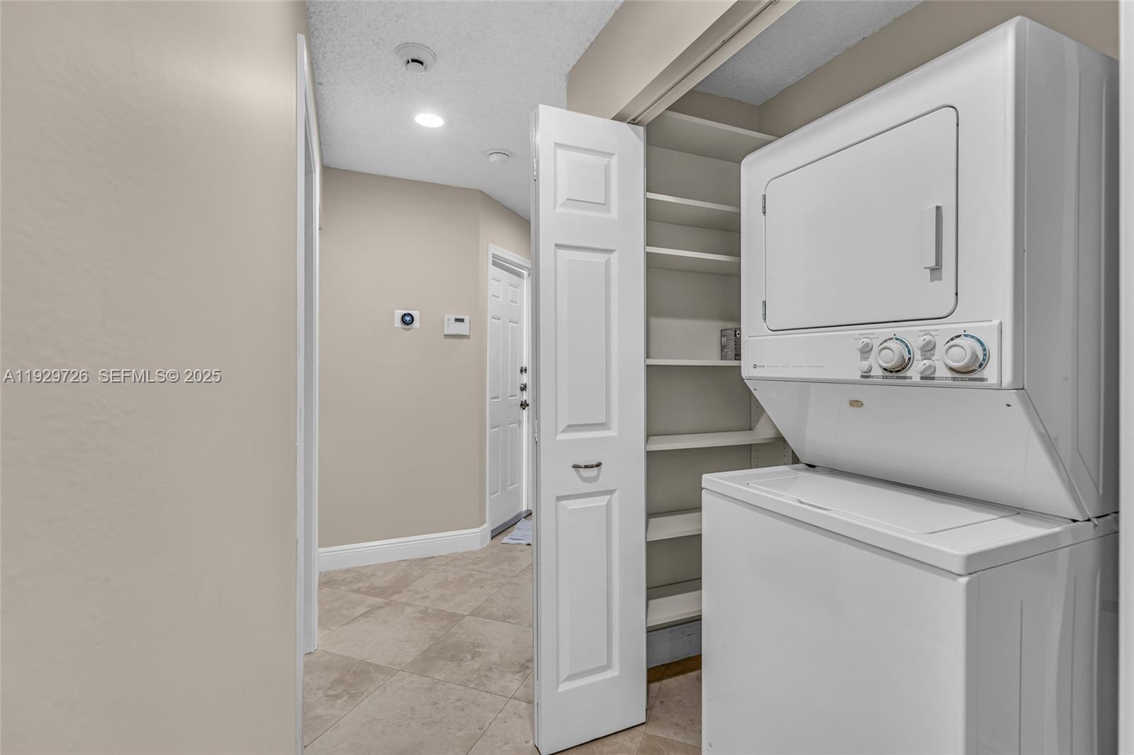 SECTOR 3 - PARCELS H I J - Residential Lease