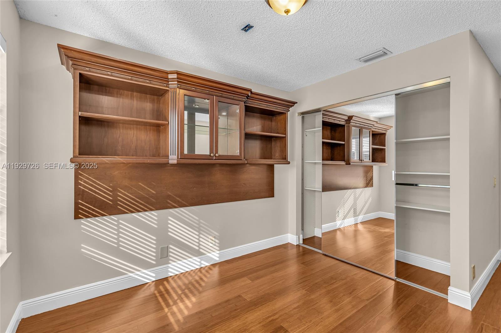 SECTOR 3 - PARCELS H I J - Residential Lease