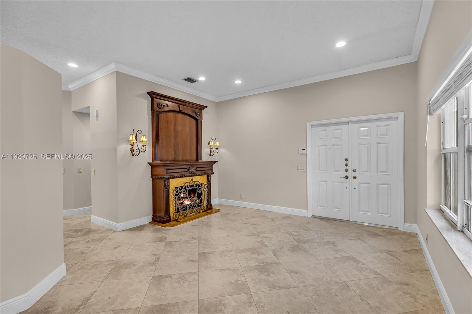 SECTOR 3 - PARCELS H I J - Residential Lease