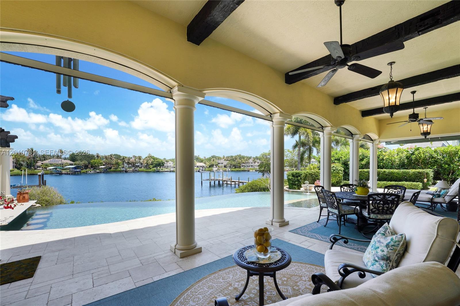 HERITAGE OAKS - Residential