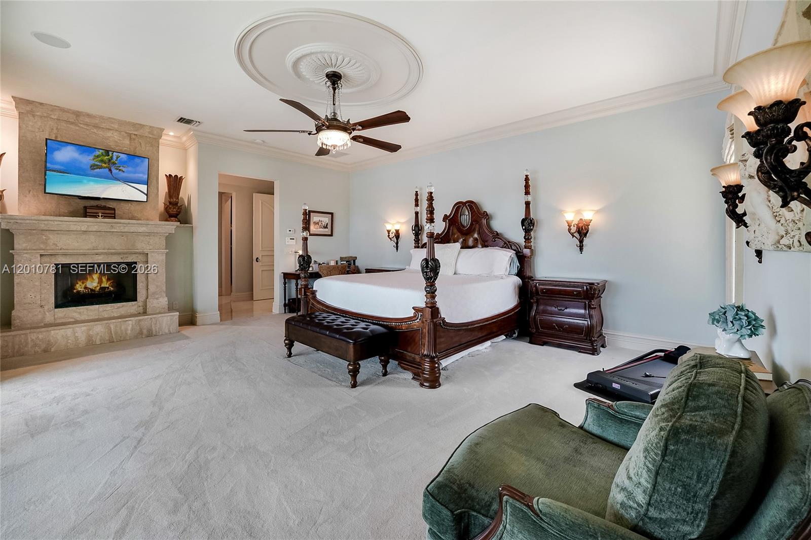 HERITAGE OAKS - Residential