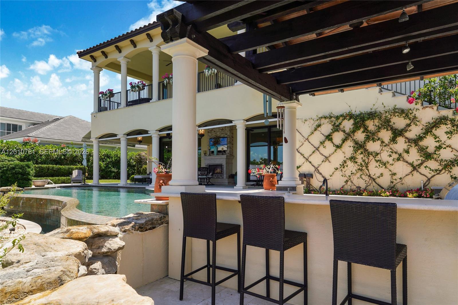 HERITAGE OAKS - Residential