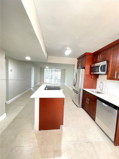 2649 NW 48th Ter Unit 432, Lauderdale Lakes, FL 33313 - #: A11570079
