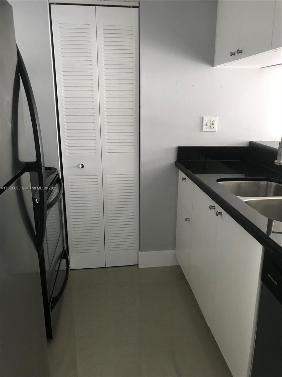 850 N Miami Ave W-307