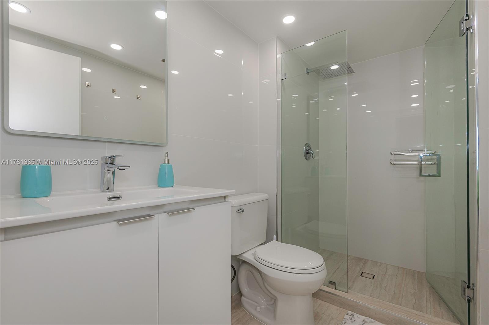 ARLEN HOUSE EAST CONDO - Residential