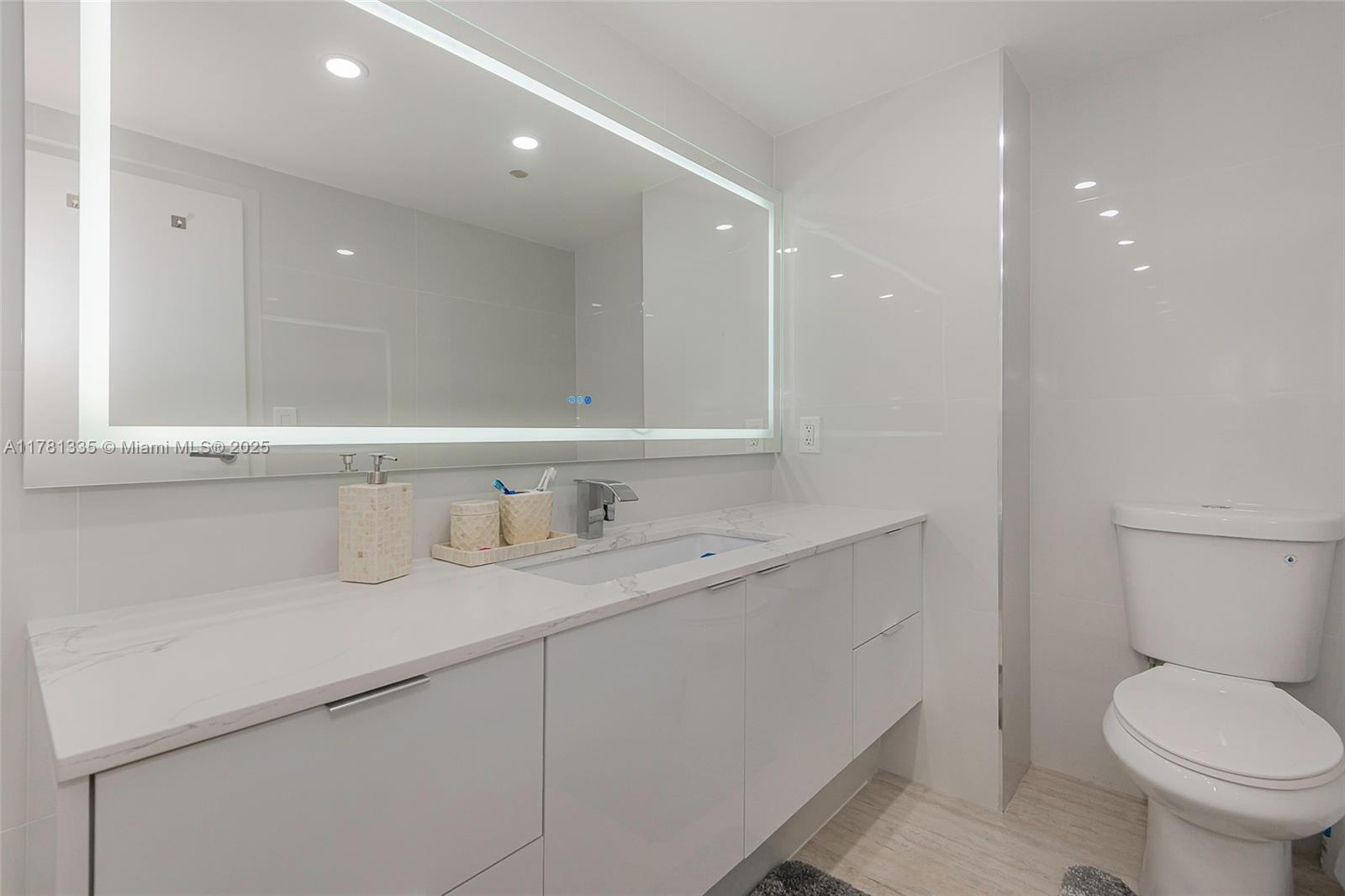 ARLEN HOUSE EAST CONDO - Residential