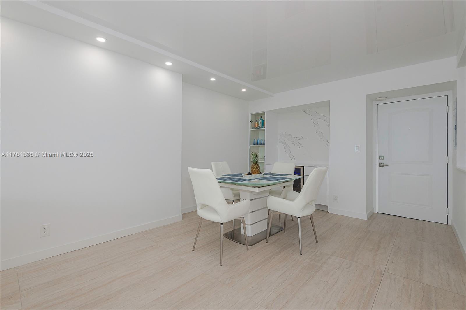 ARLEN HOUSE EAST CONDO - Residential